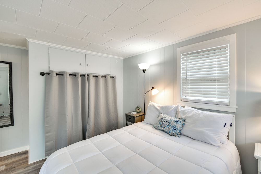 Steps to Water: Houghton Lake Cottage!
