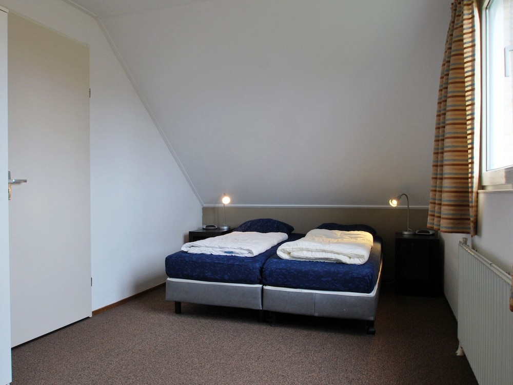 Nice Holiday Home on the Water in Friesland