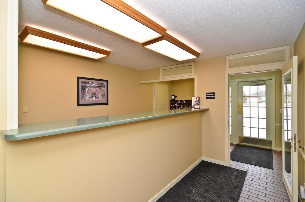 Americas Best Value Inn Chillicothe view 2