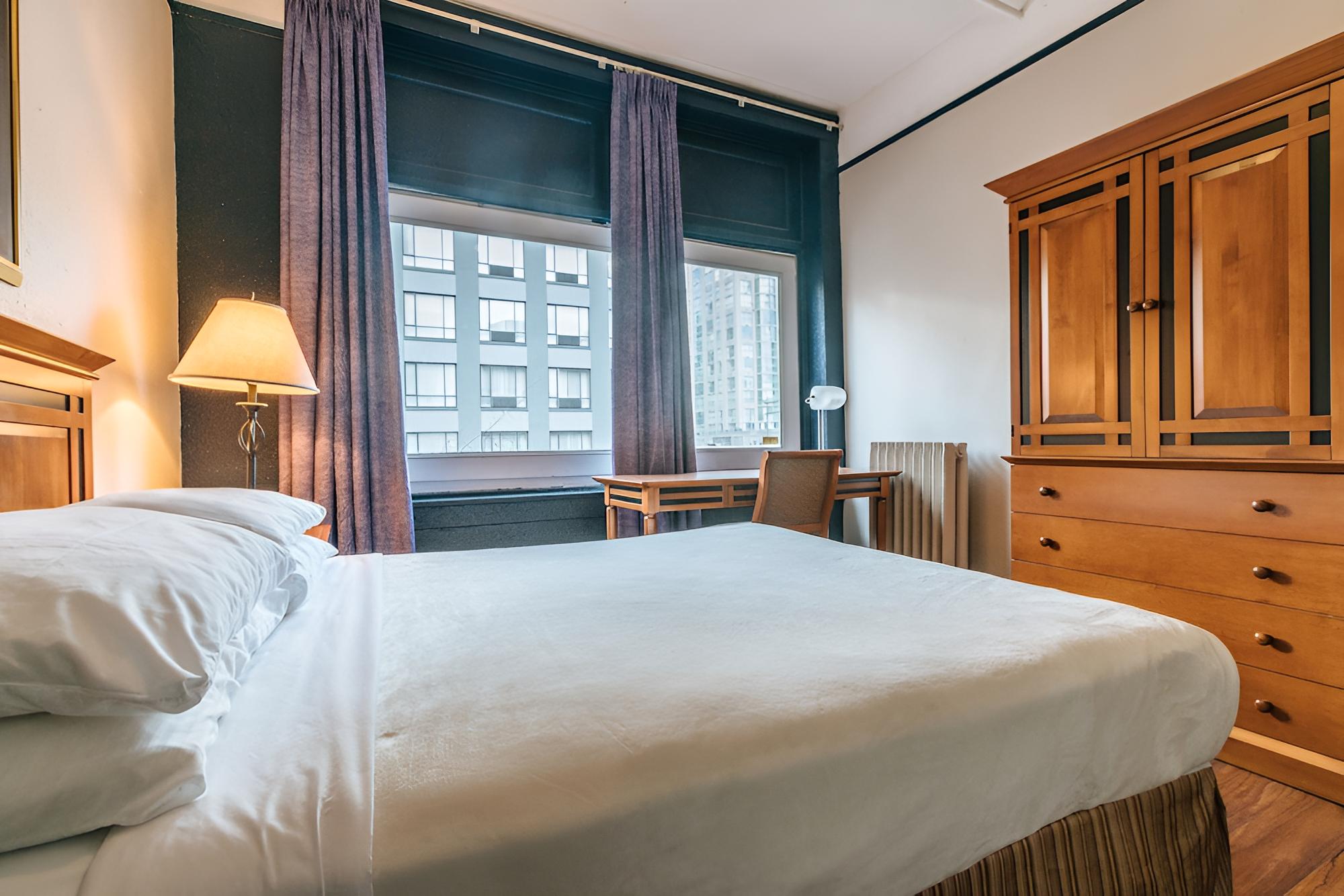 Hotel Ambassador - Hostel