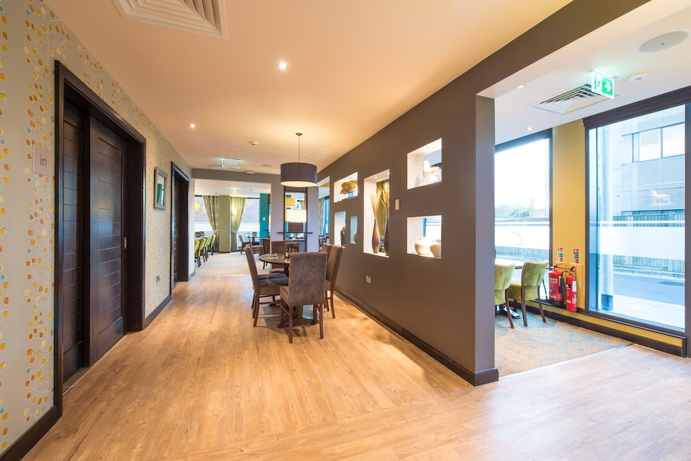 Premier Inn Maidenhead Town Centre, photo 27