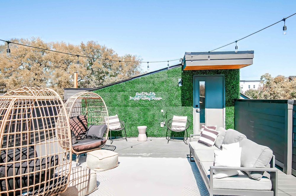 NEW 24 Guests 2 Rooftop Decks Near Downtown
