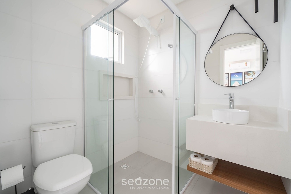 2BR Seaview apt Near Itapema Beach Sem501