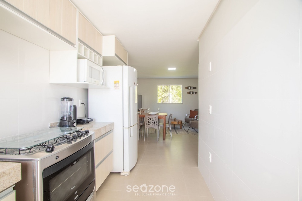 Apartments Near Muta Beach, BA - Rfms