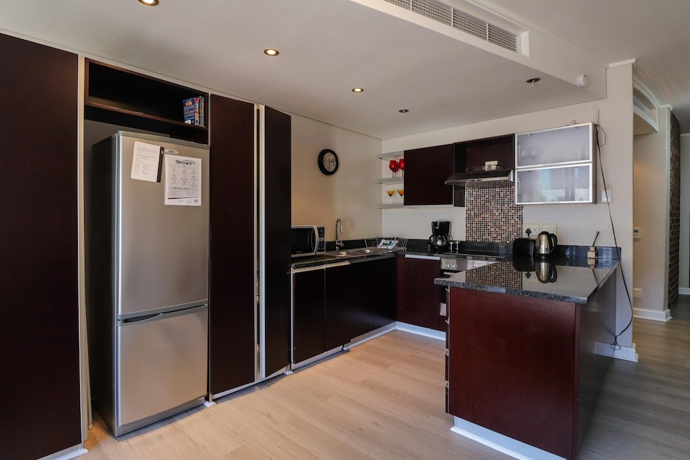 Rockwell Apartments by CTHA