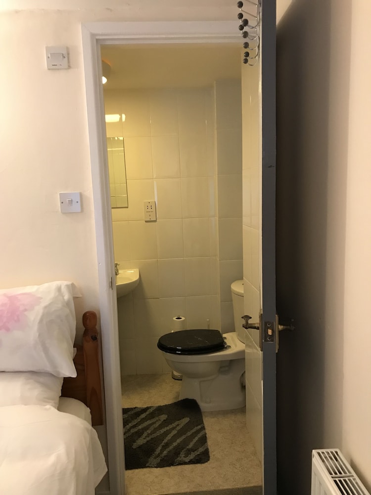 Meadowbrook Cottage B&B
