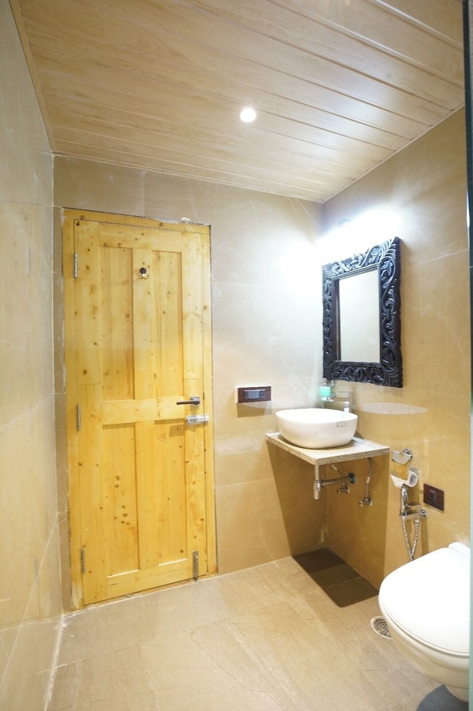 Vasant Kunj Nature Resort