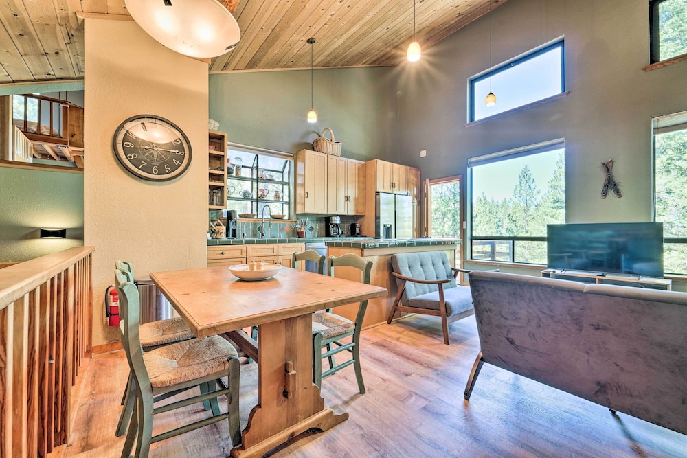 Lake Tahoe Vacations - Unique Northstar Resort Cabin w/ Woodsy Deck - Property Image 5