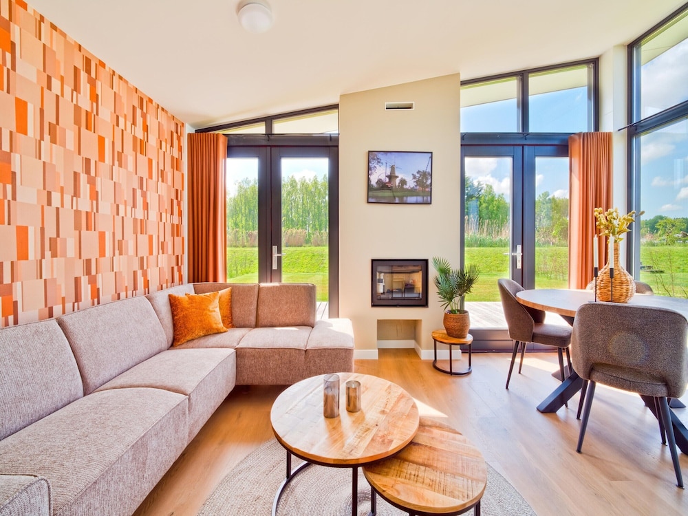 Holiday Home in Oud Ade Near Kaag Lakes
