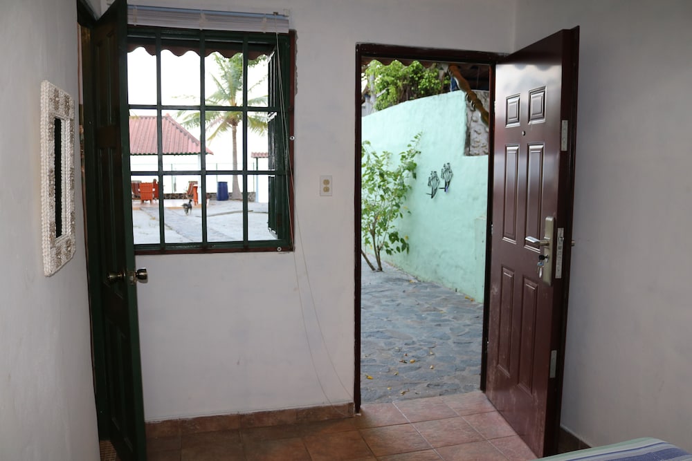 BB La Casita del Farallon - Property Image 38