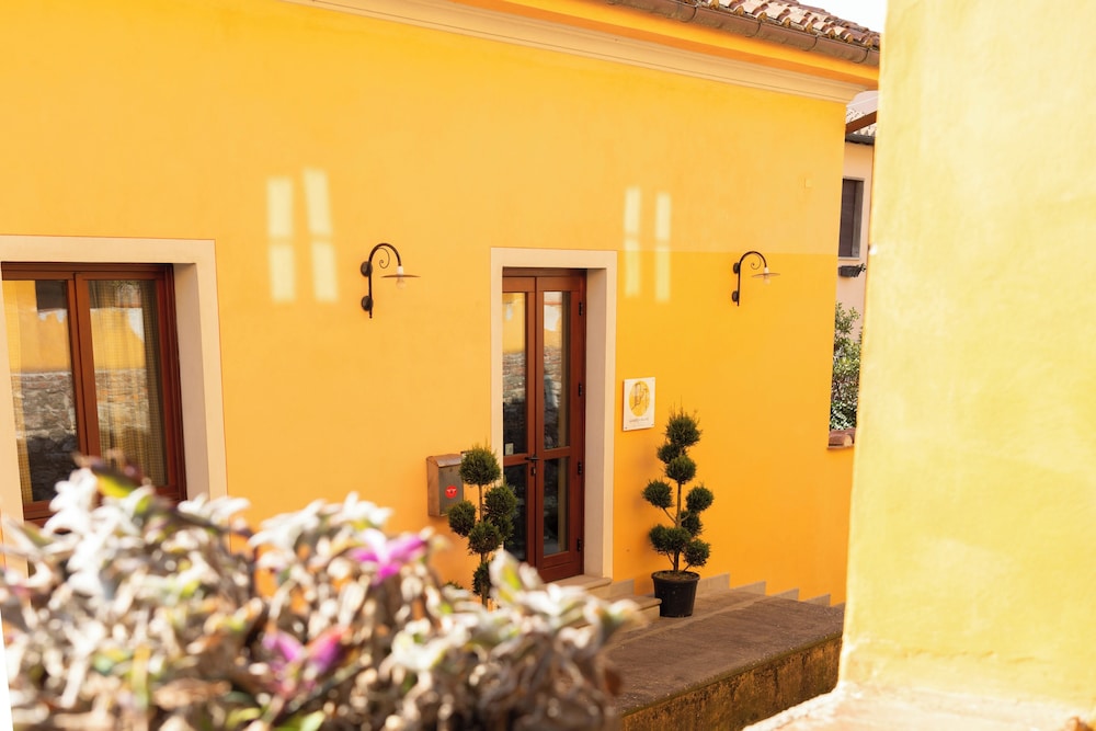 LA ROCCA RELAIS