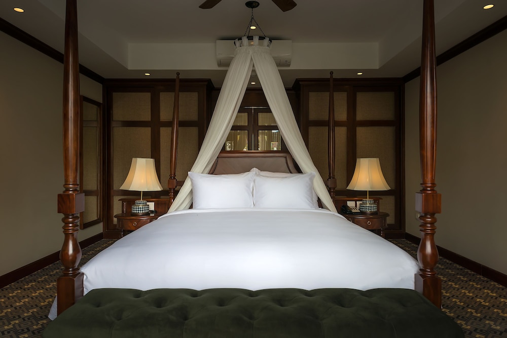 La Siesta Hoi An Resort & Spa 9