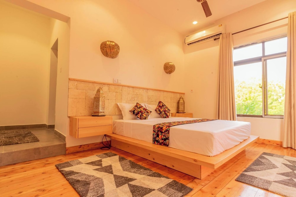 Luxurious Diani Beach Villa With Private Pool