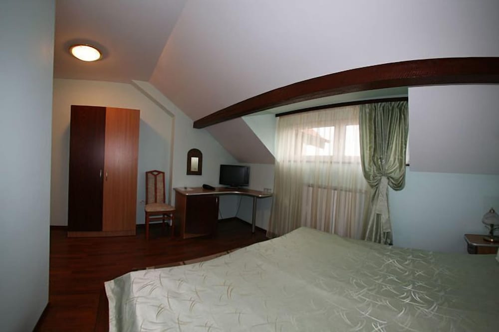 Photo 27