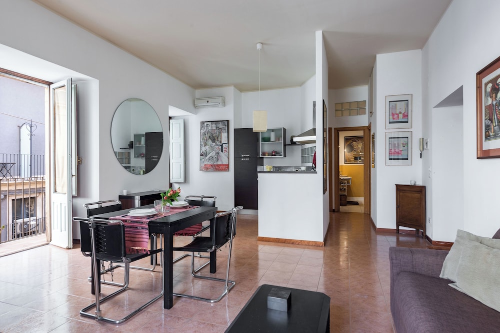 Casa all'Anfiteatro di Catania by Wonderful Italy
