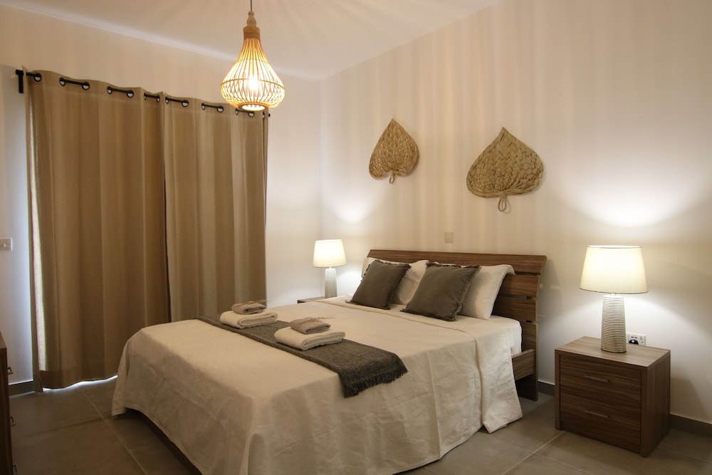 Phaedrus Living: Seaside Luxury Flat Limnaria 153 view 2