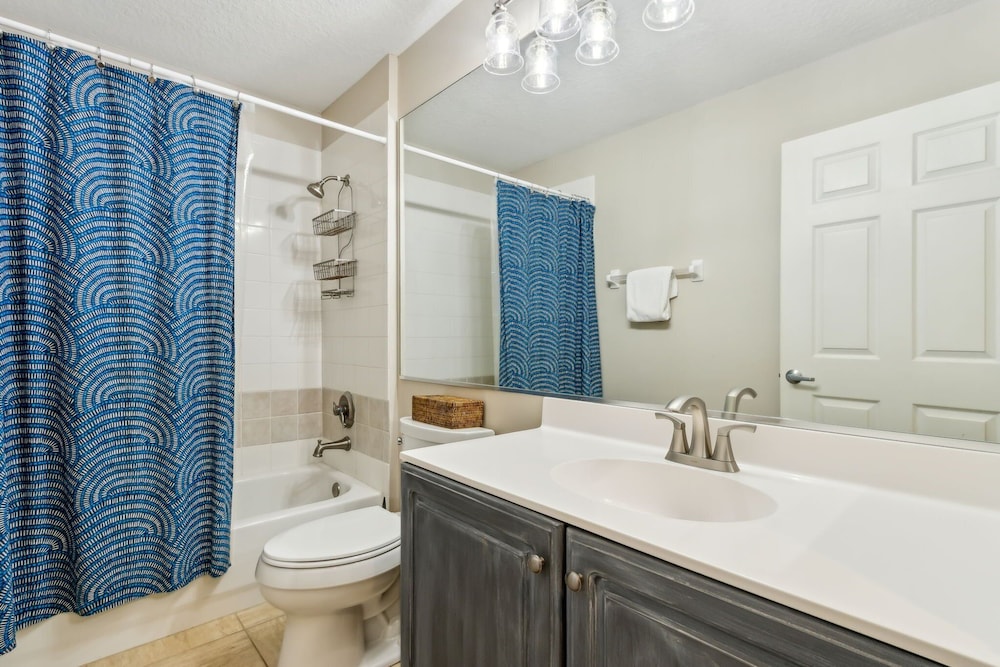 21 Ocean Place 3 Bedroom Condo