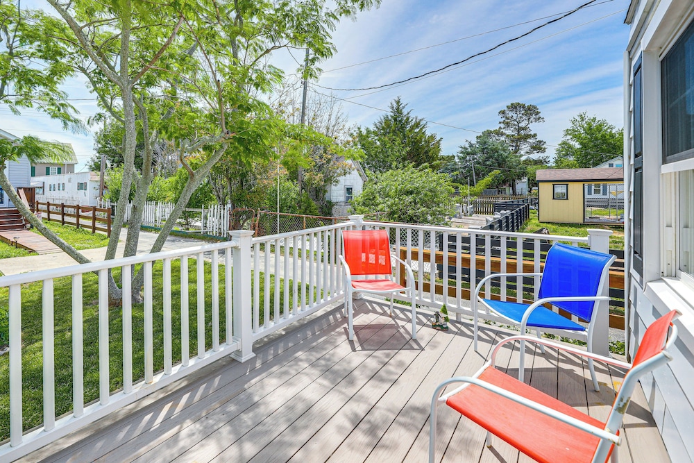 Walkable Beach Retreat on Chesapeake Bay!