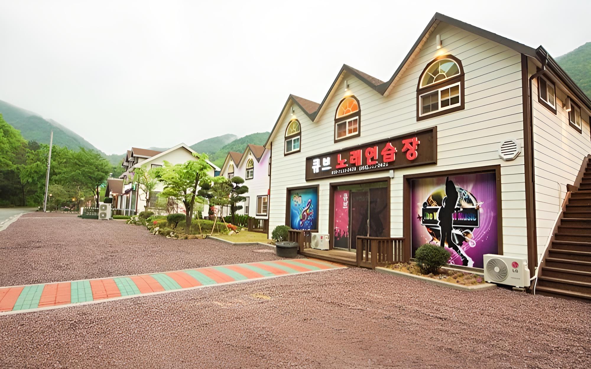 Yangsan Norway Pension view 5