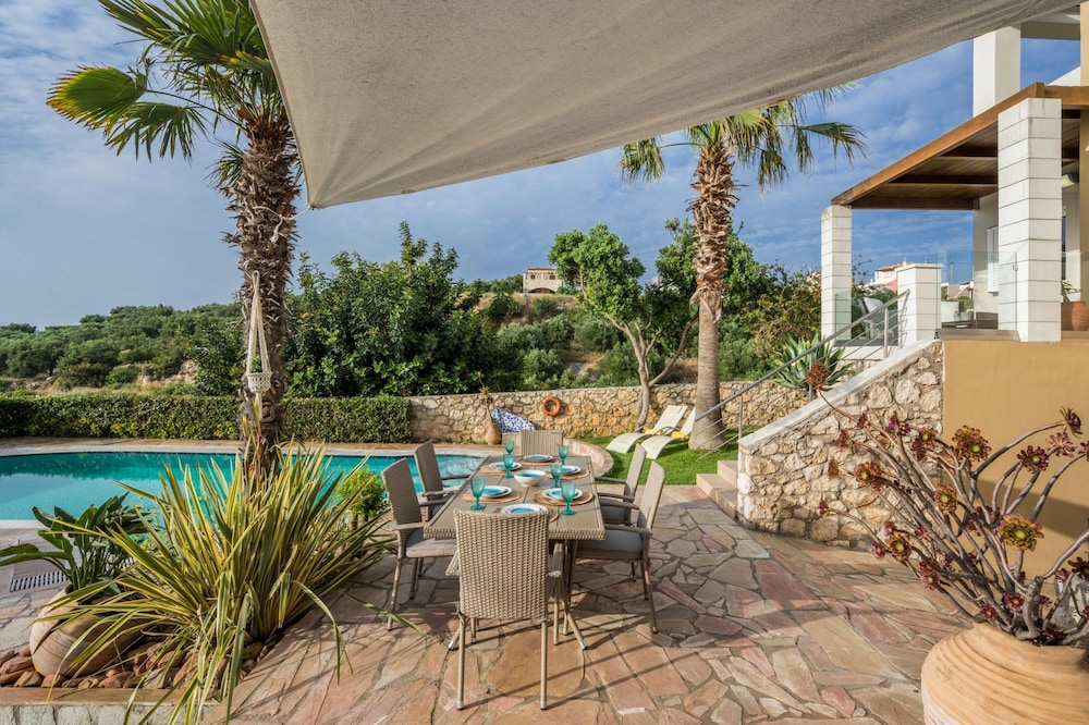 Villa Nicolas