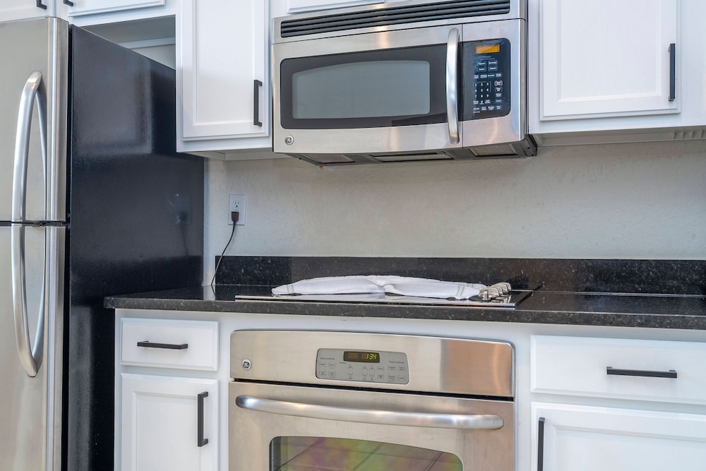 Cozy 3BR Regal Oaks Close to Disney