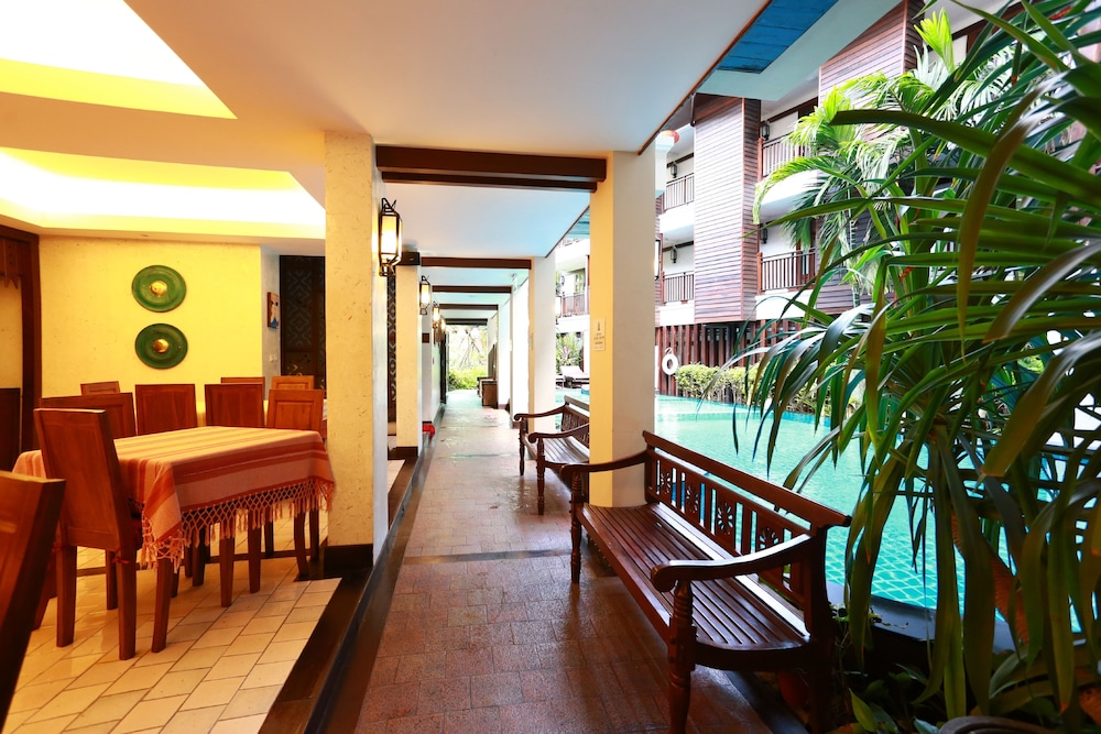 Viang Thapae Resort