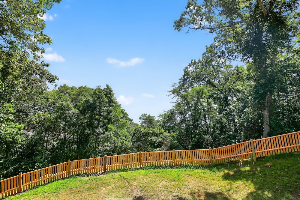 Ocean Views & Private Beach 3br Nature Escape 3 Bedroom Villa
