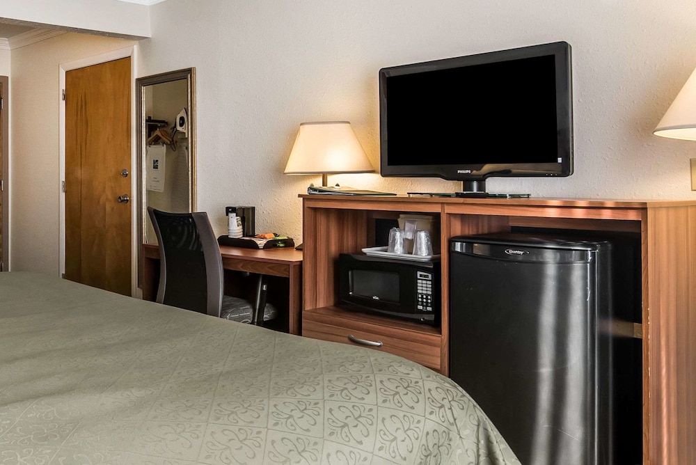 Rutland Vacations - Quality Inn Rutland - Property Image 20