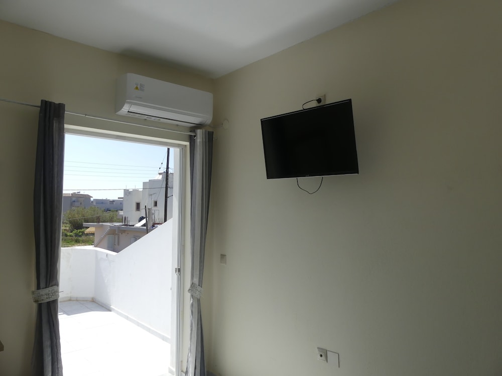 AMZ Apartments