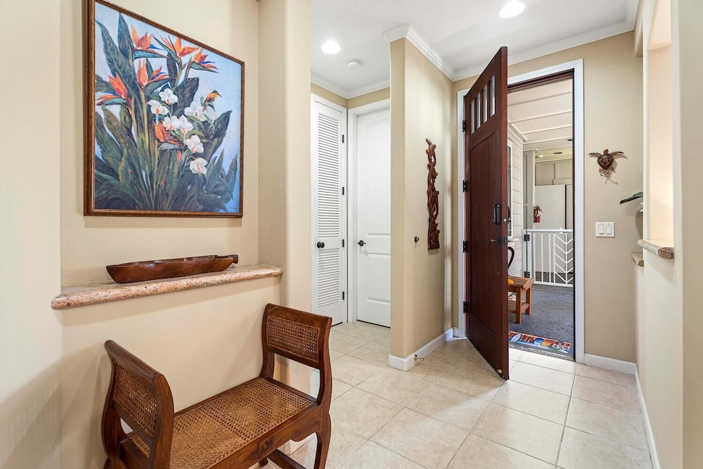 Golf View Villa - Concierge, Pools, Walk to Beach, Shops & Restaurants - Vrkcv