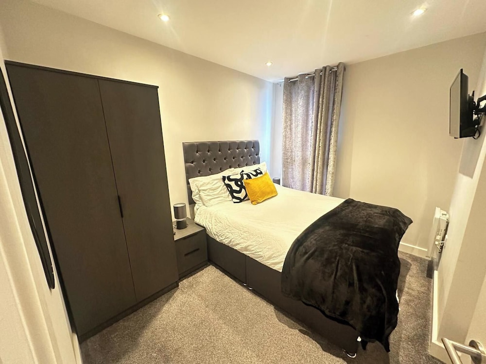 Salford City Retreat - 2 Bedroom Apartment