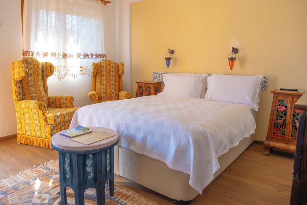 guesthouse by west