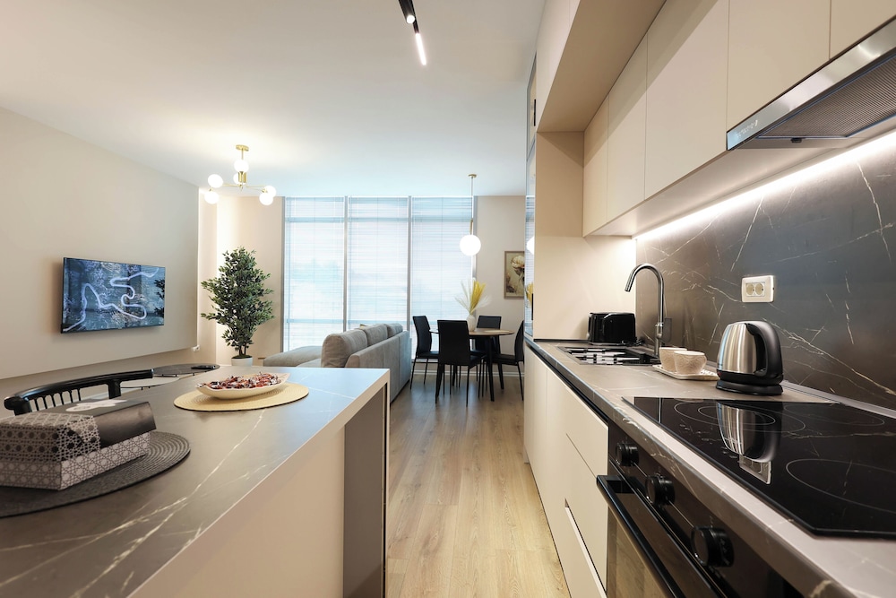 Grandstay Apartments 158
