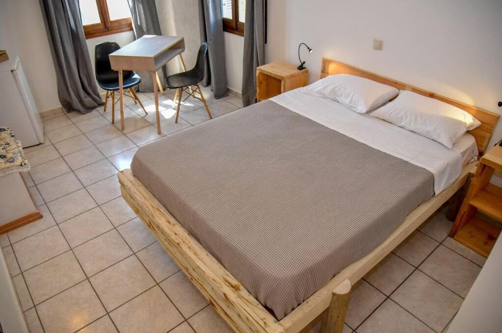 Axilleion Guest House