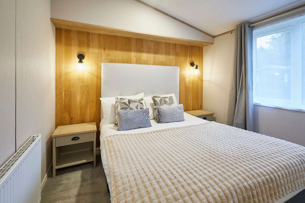 Host Stay Grace Louise Retreat