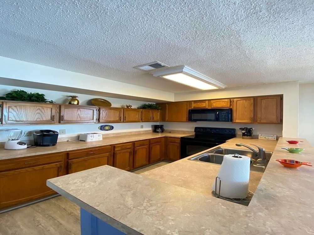 Cape Coddages Ii 2 Bedroom Condo by RedAwning