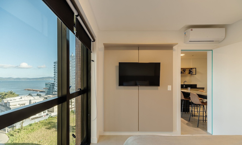 MHF II Apts Variados em Prédio com Vista para o Mar em Itapema