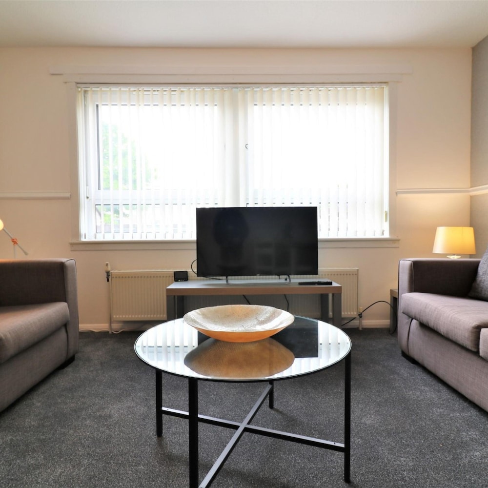 Troon House - East Kilbride view 3