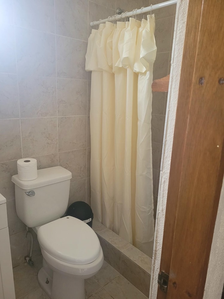 Impeccable, Comfortable 1-bed Apartment view 3