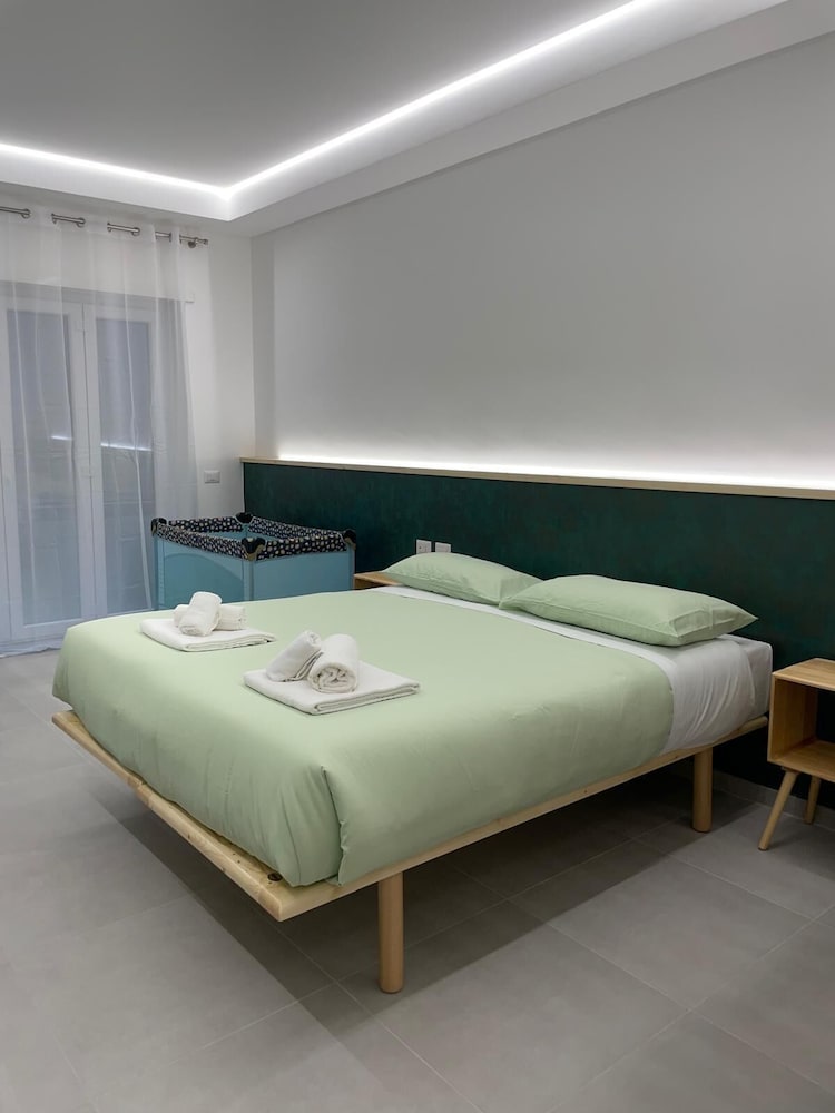 Domus Suites