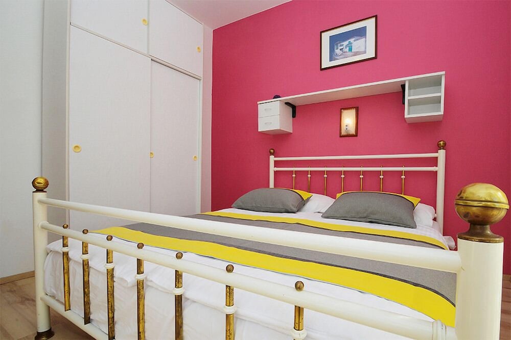 House Adrijana