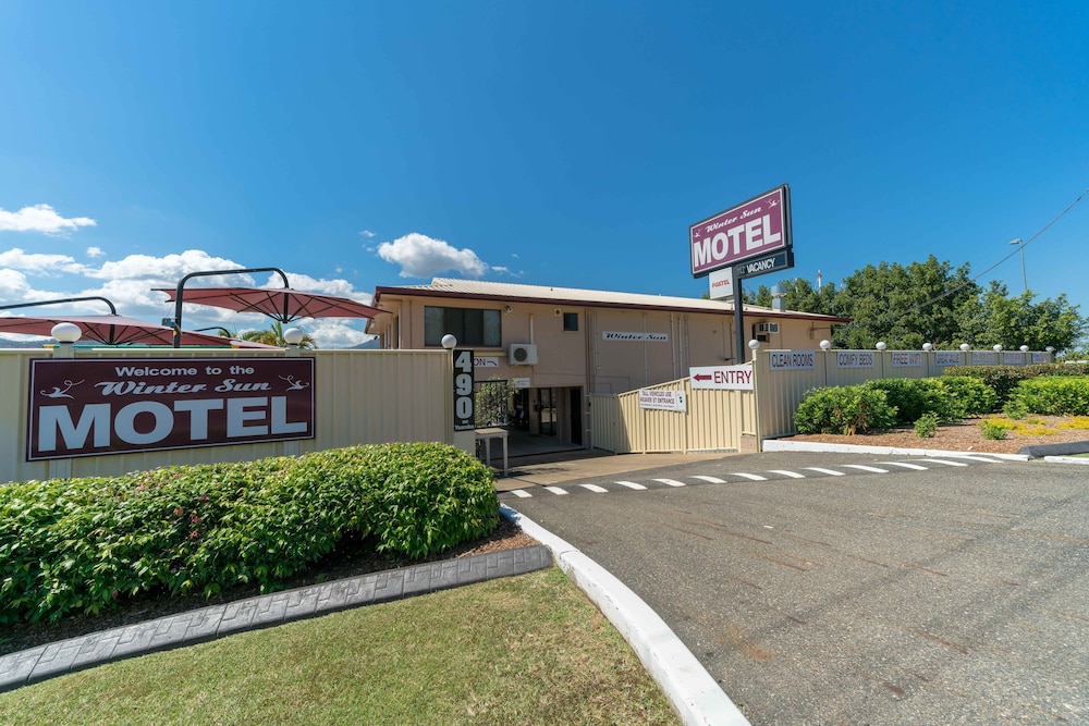 Winter Sun Motel