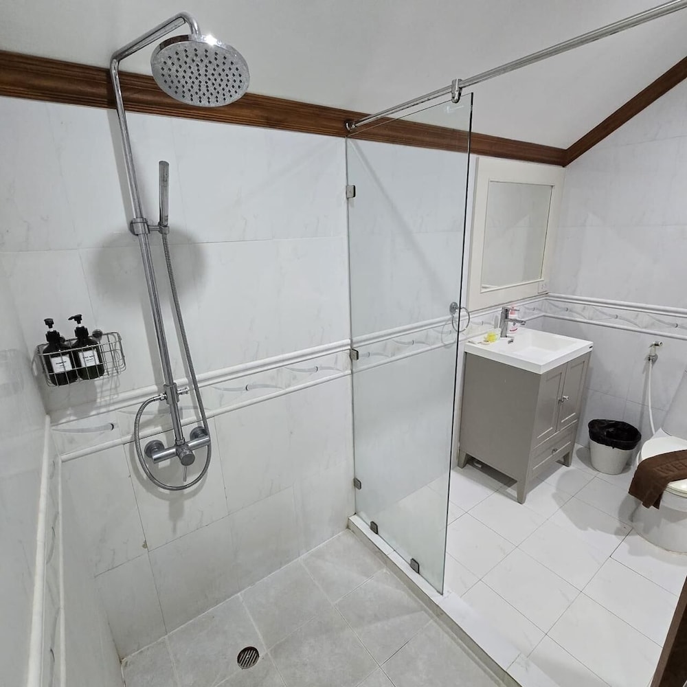 Ishara Villa 5 Bedrooms