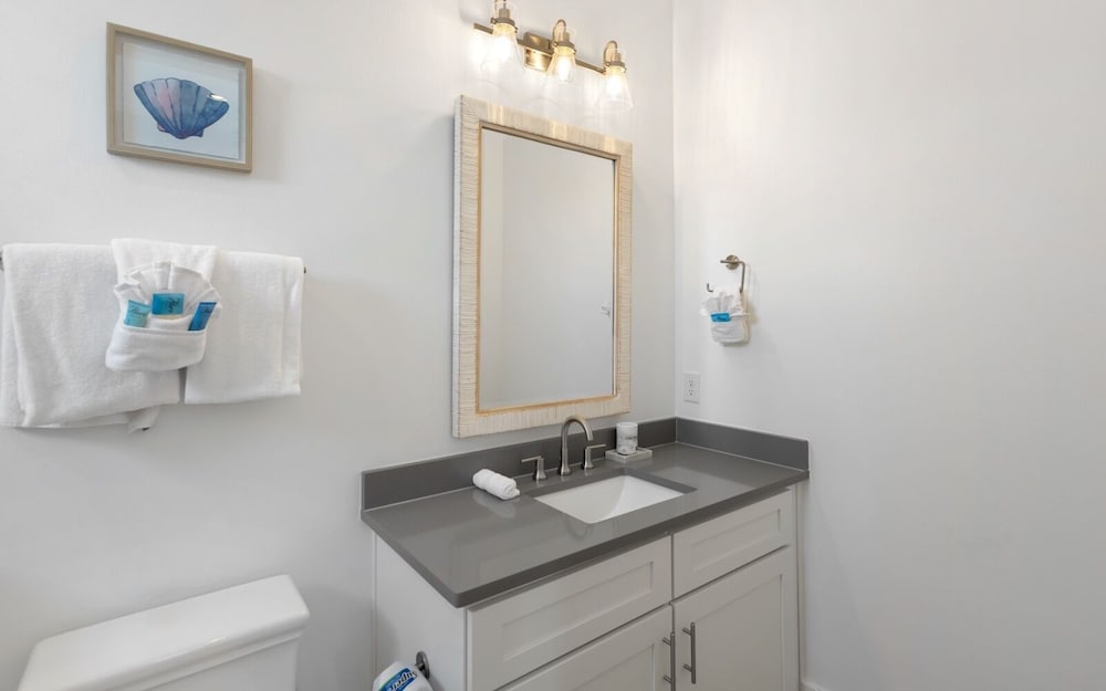 5BR Getaway w/ Private Pool, Golf Cart, 4 Bikes & 30A Convenience!