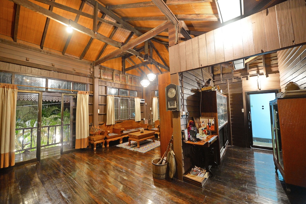 Huan Kawin Est.58 Lanna Home & Collection - Campus Accommodation