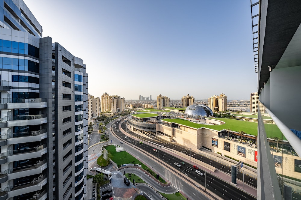 Seven Palm 1327 in Dubai