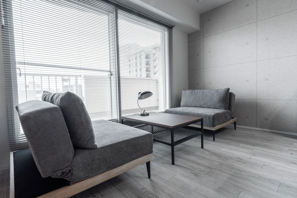 LUXIA 503