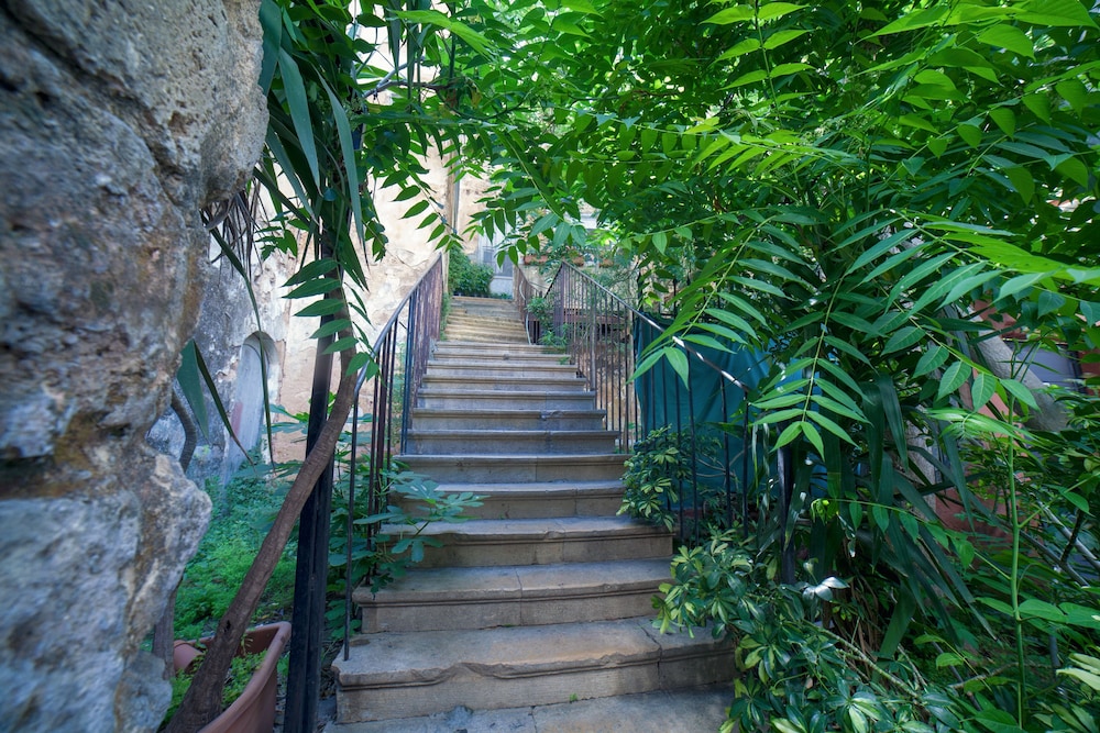Nouveau Hotel Du Liban