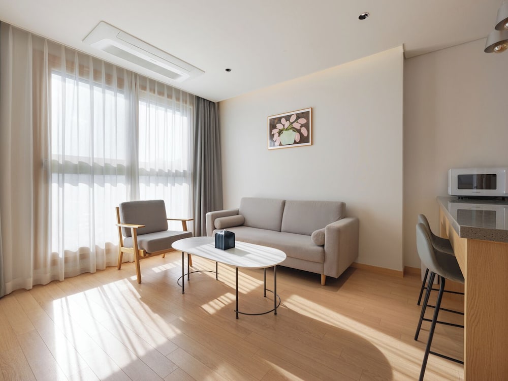 Le collective Sokcho Central