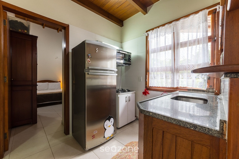 2-bedr Ap W/bbq, 400m From the Beach Jurere Jba202
